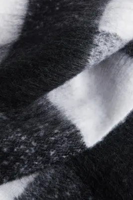 Écharpe à la finition brossée - Noir/carreaux