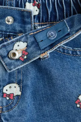 Short en denim imprimé - Bleu denim/Hello Kitty