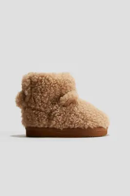 Bottines avec doublure duveteuse - Beige