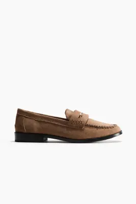 Loafers - Taupe