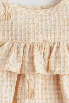 Robe en seersucker avec détails brodés - Beige clair