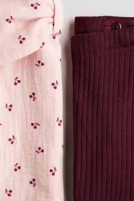 Ensemble 2 pièces avec blouse et legging - Rose clair/cerises