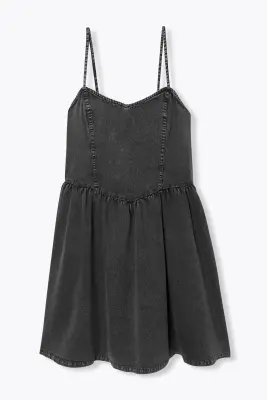 Robe courte à fines bretelles