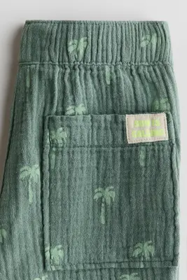 Short en mousseline de coton - Vert foncé/palmiers