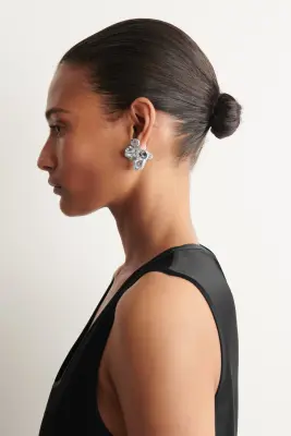 BOUCLES D'OREILLES FLEURS DÉPAREILLÉES - ARGENTÉ