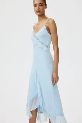 Robe volantée avec dentelle - Bleu clair