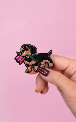 Broche Teckel - Malicieuse