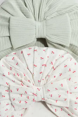Lot de 2 bonnets avec nœud - Vert ancien clair/cerises