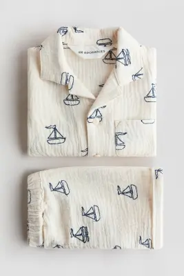 Ensemble 2 pièces en coton avec chemise et short - Beige clair/voiliers