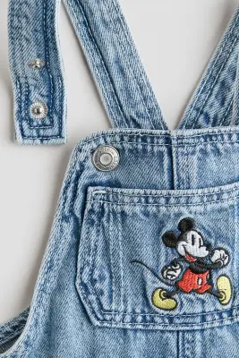 Salopette short avec broderie - Bleu denim/Mickey