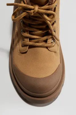 Bottines imperméables à lacets - Beige