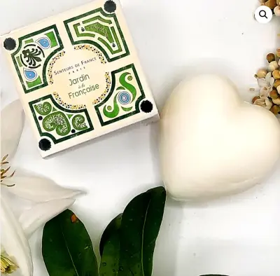 Savonnette cœur muguet - Jardin à la française