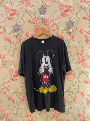 Nouveau ! RE/DONE Tee-shirt Boyfriend Disney Silly Mickey Washed Black