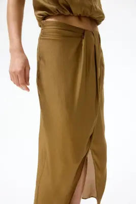 Jupe portefeuille avec détail torsadé - Vert olive