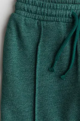 Pantalon jogger avec plis marqués - Vert foncé