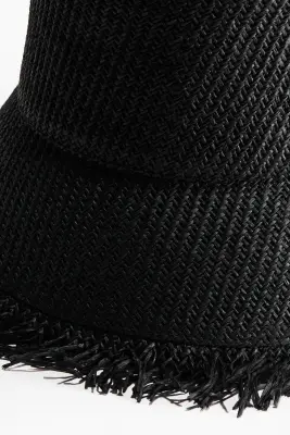 Bob en paille - Noir