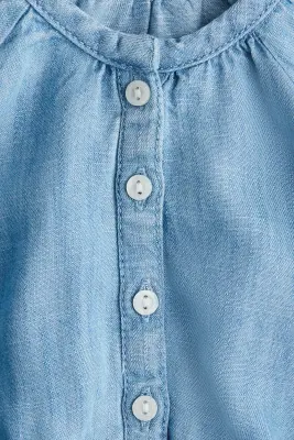 Blouse en denim avec détails brodés - Bleu/fleurs blanches