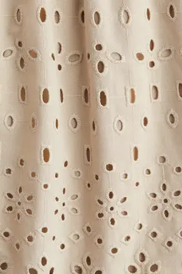 Short avec broderie anglaise - Beige