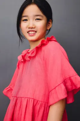 Robe en lin avec col volanté - Rouge corail