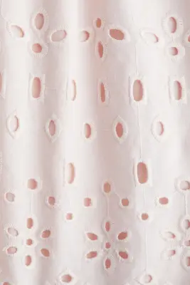 Short avec broderie anglaise - Rose poudré