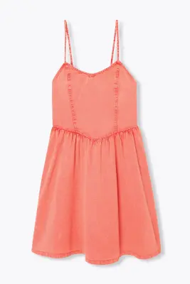 Robe courte à fines bretelles