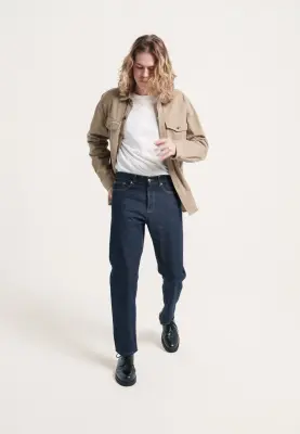 Le jean droit
