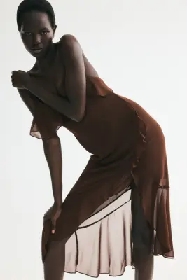 Robe volantée à bretelles fines - Marron foncé