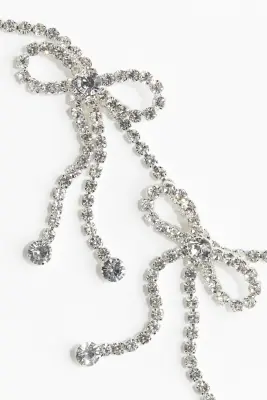 Collier avec chaîne à strass et nœuds - Argenté