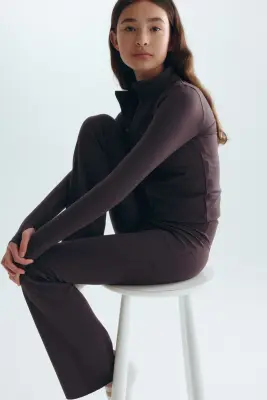 Legging de sport évasé SoftMove™ - Aubergine