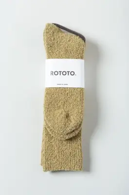 Rototo – MERINO BOUCLE SOCKS R1636 – PISTACHIO