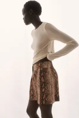 Short chic à motif - Beige/motif peau de serpent
