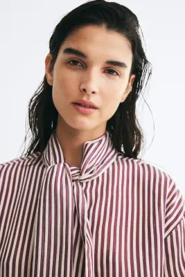 Chemise oversize à col cravate - Violet prune/rayé