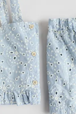Ensemble 2 pièces avec broderie anglaise - Bleu clair/blanc