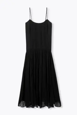 Robe longue à fines bretelles