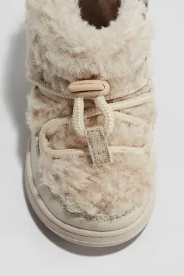Bottines duveteuses - Beige clair