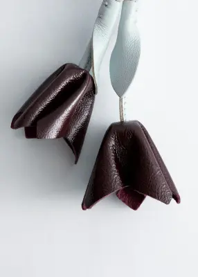 Breloque de sac tulipe - Bleu clair/Bordeaux
