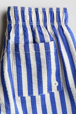 Short de bain à motif - Bleu vif/rayures blanches