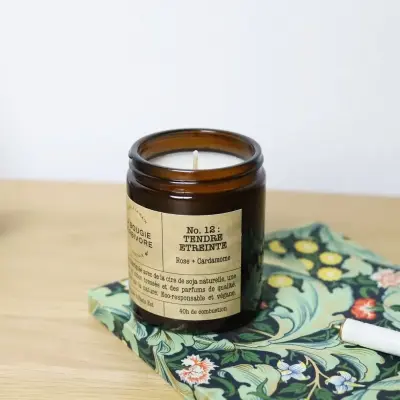 Bougie Végétale moyen modèle - 140g