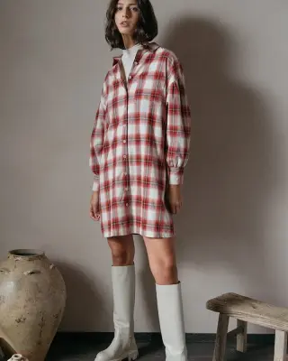 Robe Dorota à carreaux rouges