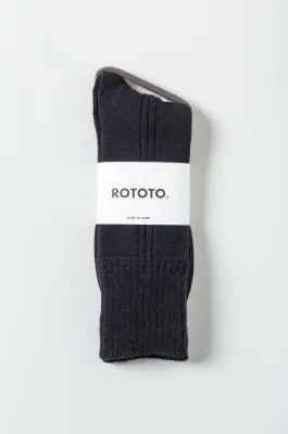 Rototo – MERINO LAMBS WOOL CREW SOCKS R1561 – BLACK