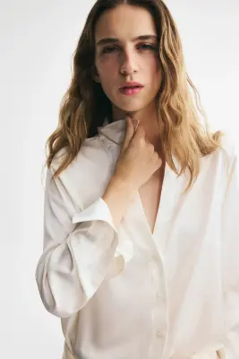Blouse à encolure en V - Crème