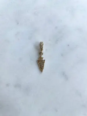 Nouveau ! ROOM SERVICE JEWELRY Charm Arrow