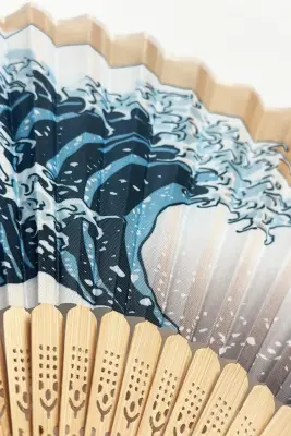 Eventail Hokusai + pompon