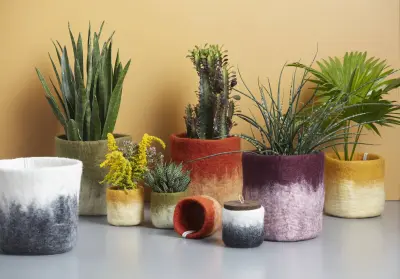 Cache pot L en laine bouillie