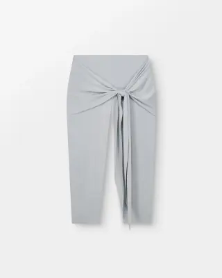 Capri Bow