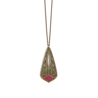 Collier Phalène Lie de Vin