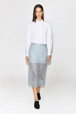 JUPE MIDI EN DENTELLE - BLEU CIEL