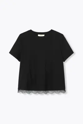 T-shirt évasé détail dentelle