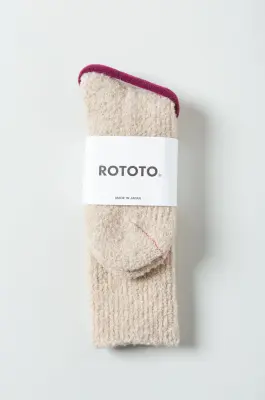 Rototo – MERINO BOUCLE SOCKS R1636 – ECRU