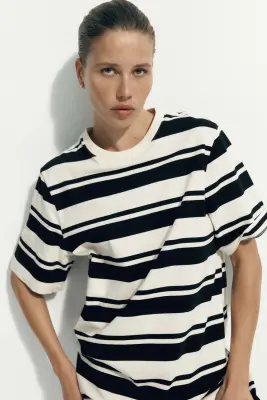 Longue robe T-shirt - Crème/rayures noires